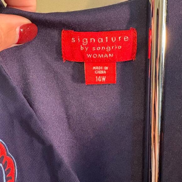 Signature by Sangria Navy Floral Dress - Picture 2 of 5